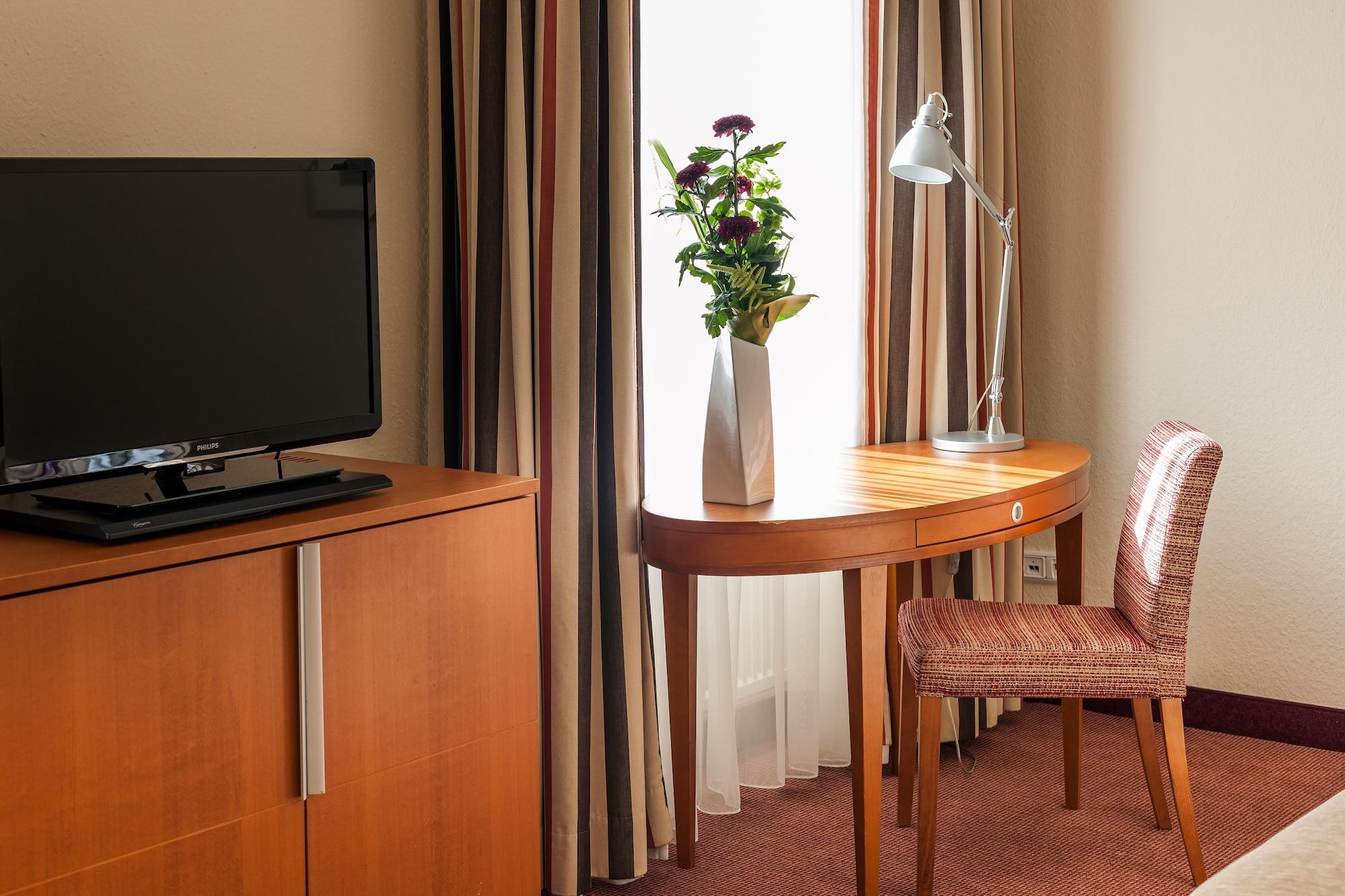 Mercure Center Hotel