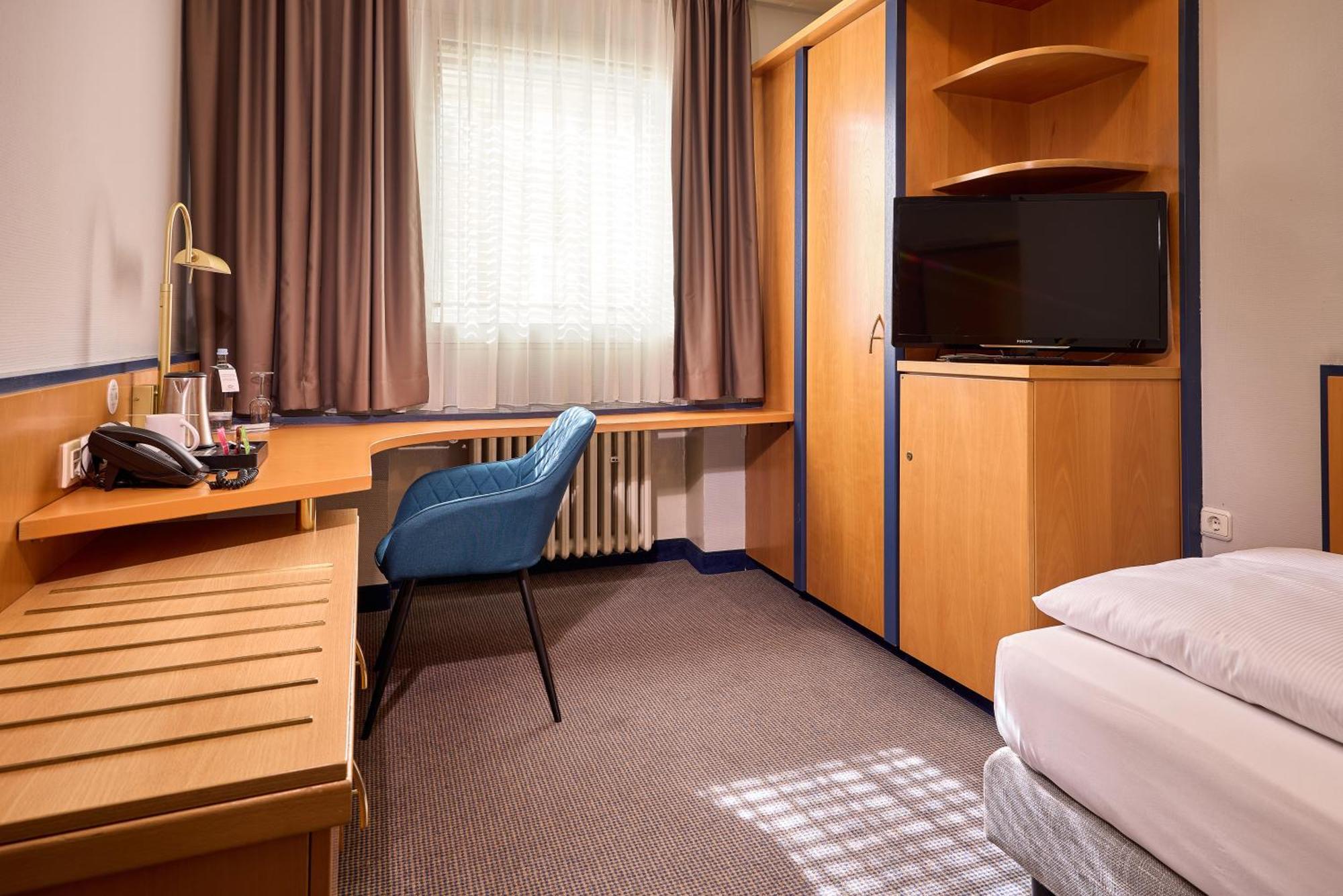 Mercure Center Hotel