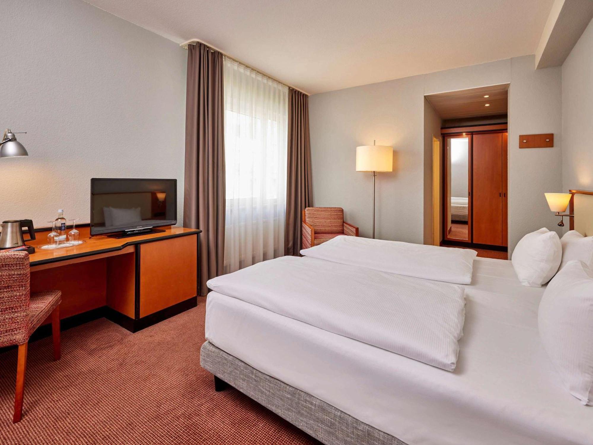 Hotel Mercure Center 4*